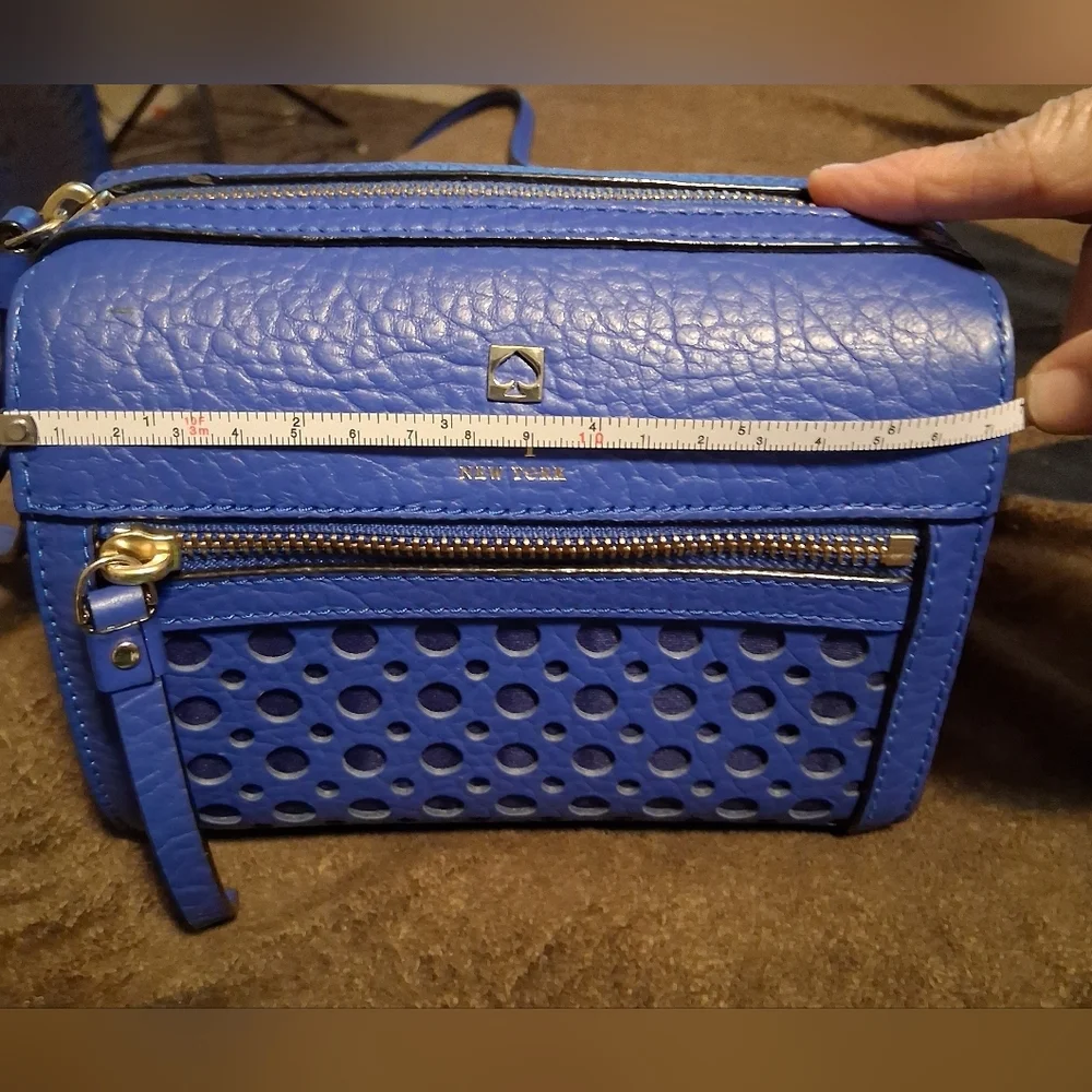 Kate Spade Perri Lane Bubble Crossbody - Picture 3 of 13
